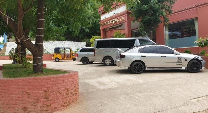 Law Ka Thit Sar New Bagan Exterior foto