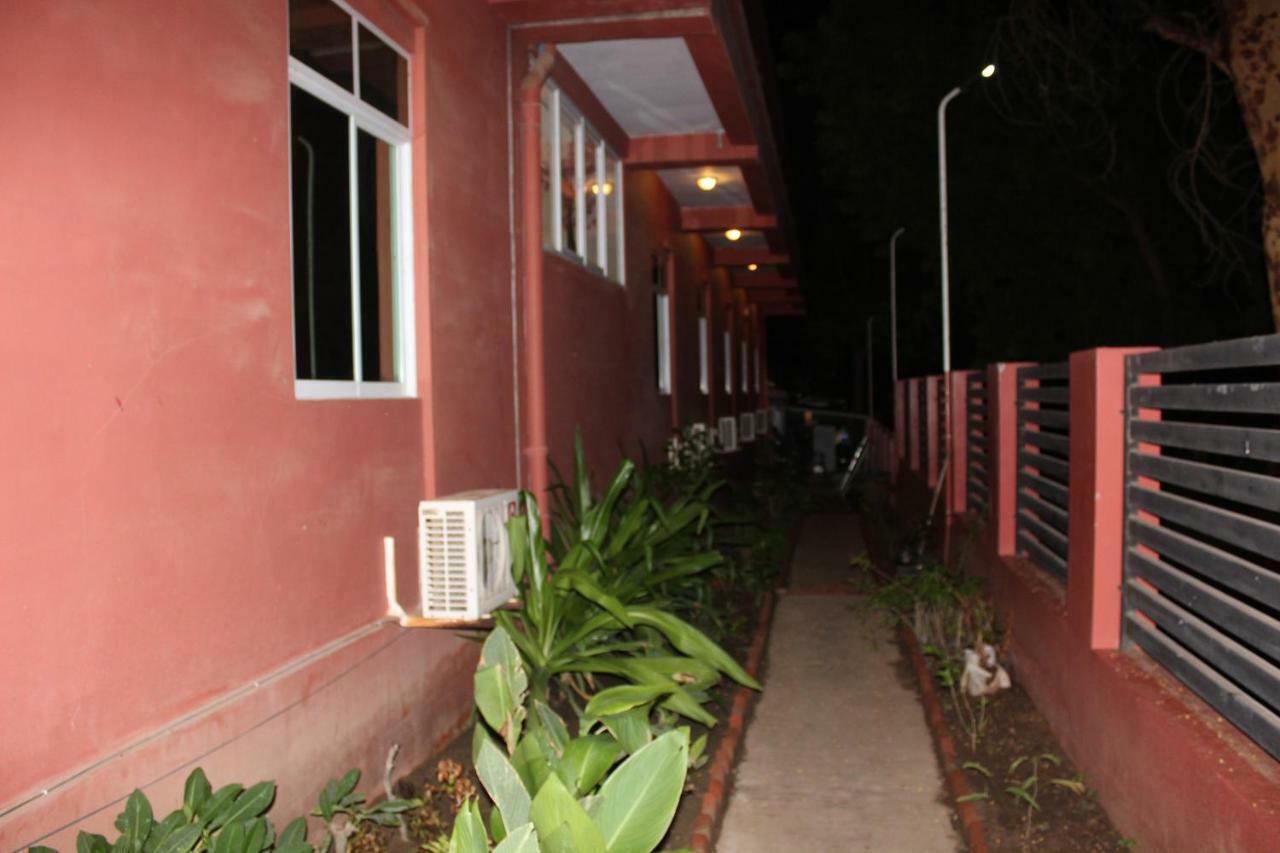 Law Ka Thit Sar New Bagan Exterior foto